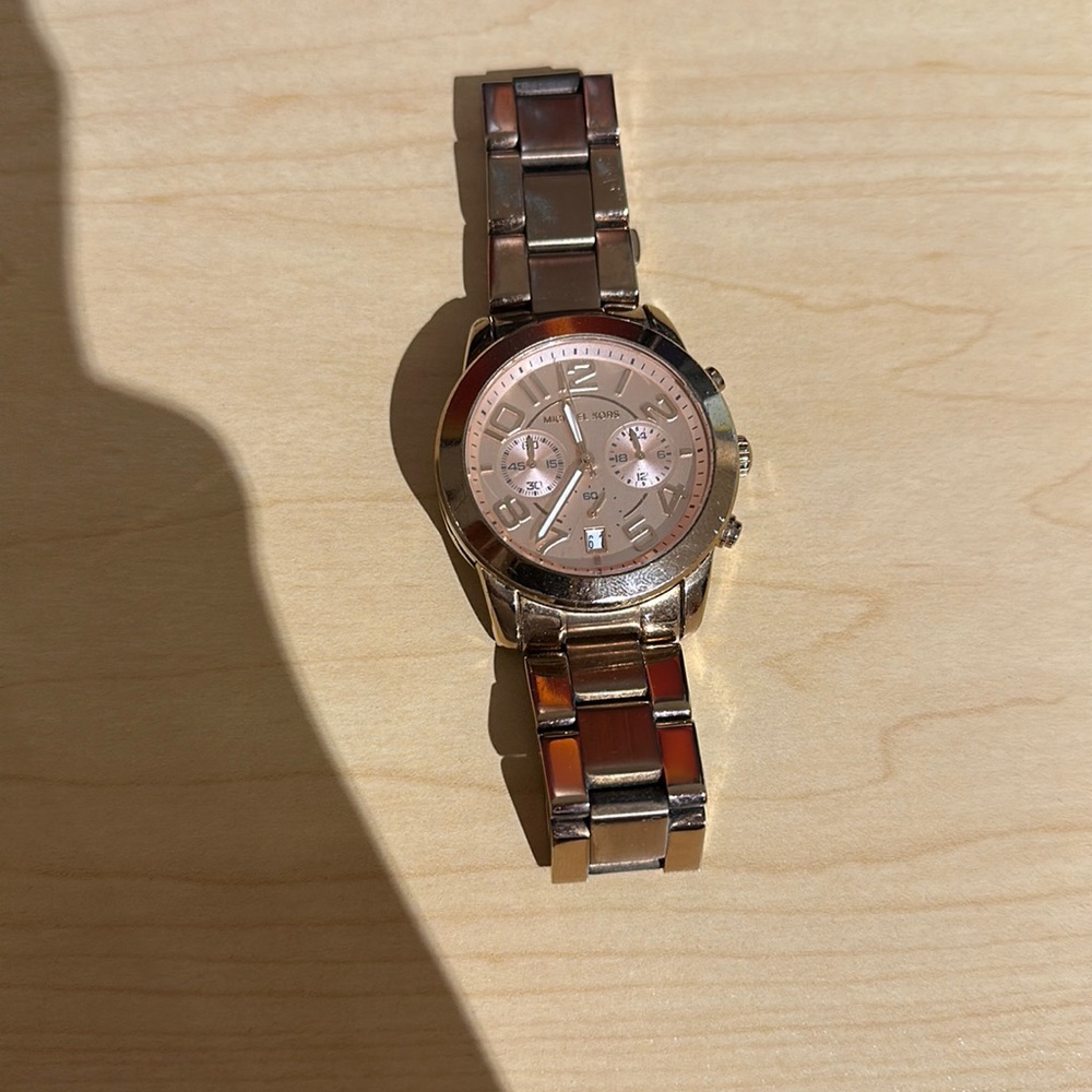 Michael Kors MK5727 Women's Mercer Rose Gold-Tone Stainless Steel Chronograph - Picture 1 of 3